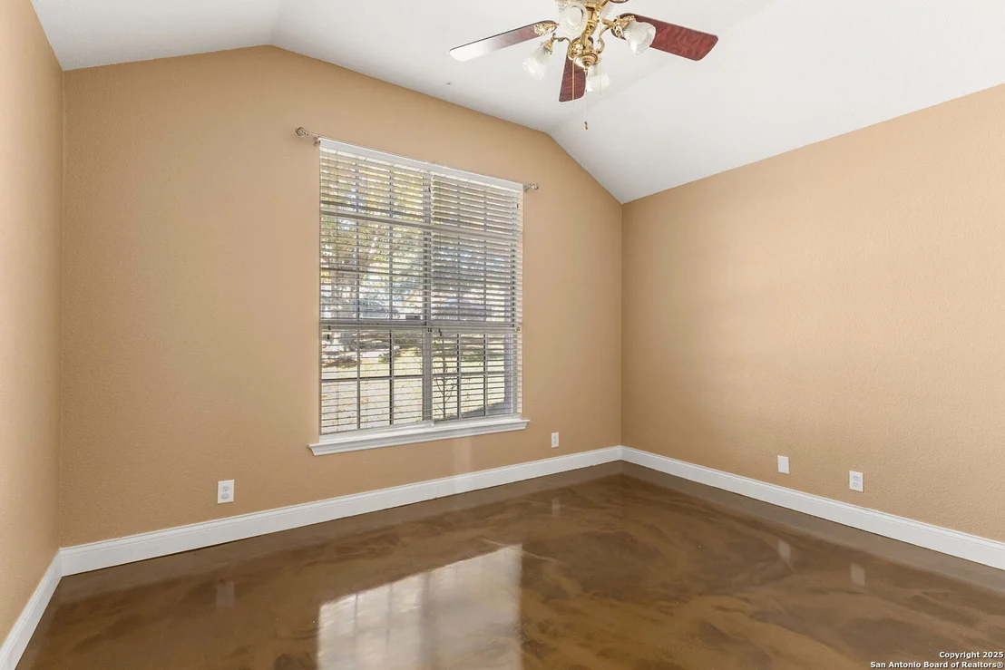 Photo of 313 Ridge Crest