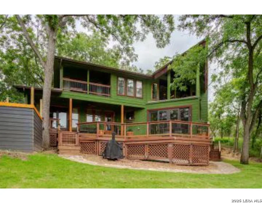 Photo of 9710 RIVER RD