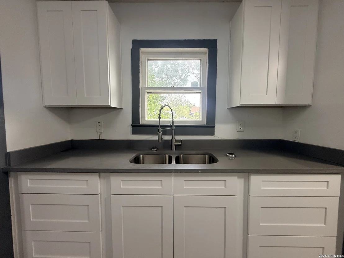 Photo of 1508 GRANT AVE