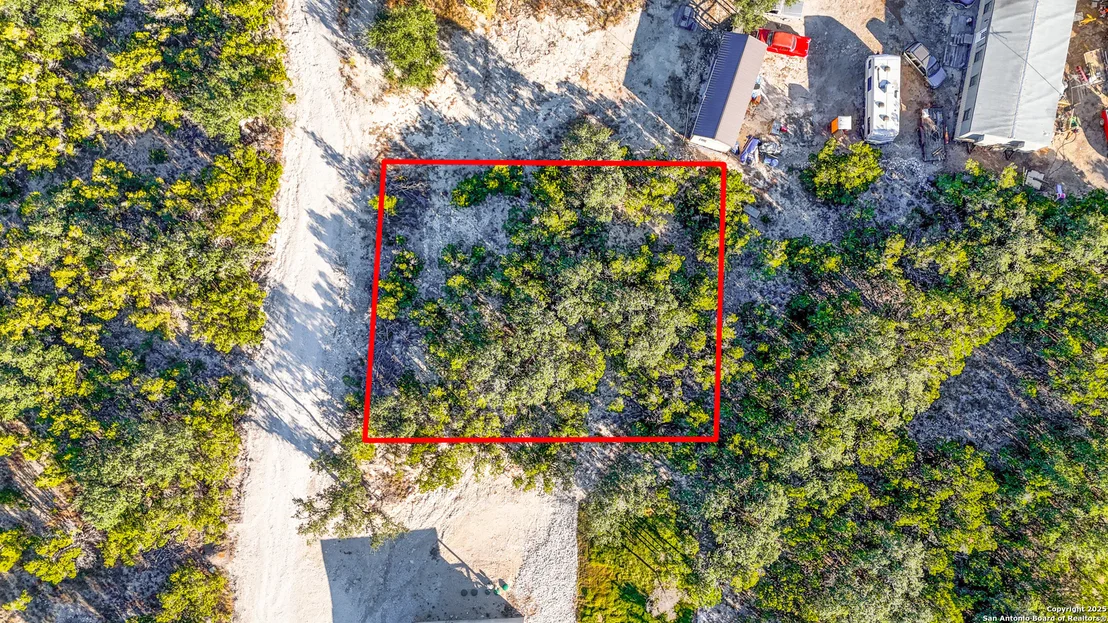 Photo of 1044 Ken Wayne Dr