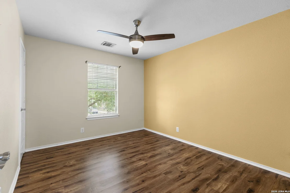 Photo of 300 Rustic Trl
