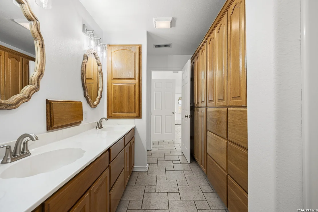 Photo of 1209 County Road 3651