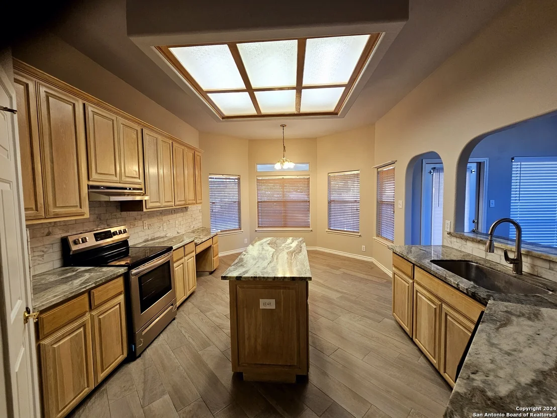Photo of 10119 SHADYGLEN