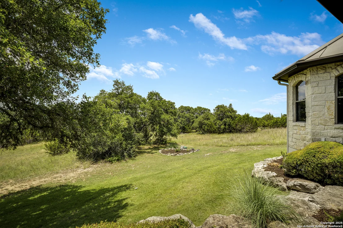 Photo of 112 Legend Hollow