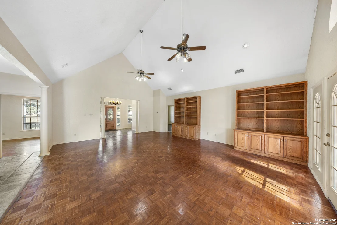 Photo of 3100 ROLLING OAKS DR