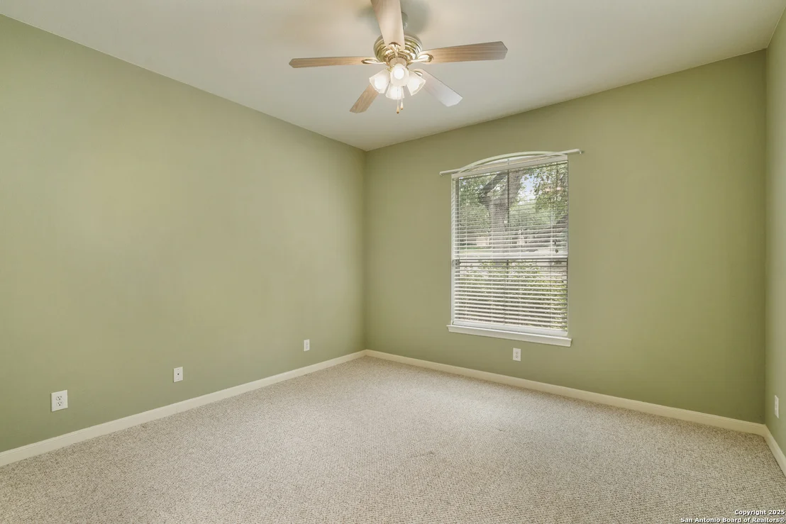 Photo of 9014 Shade Tree