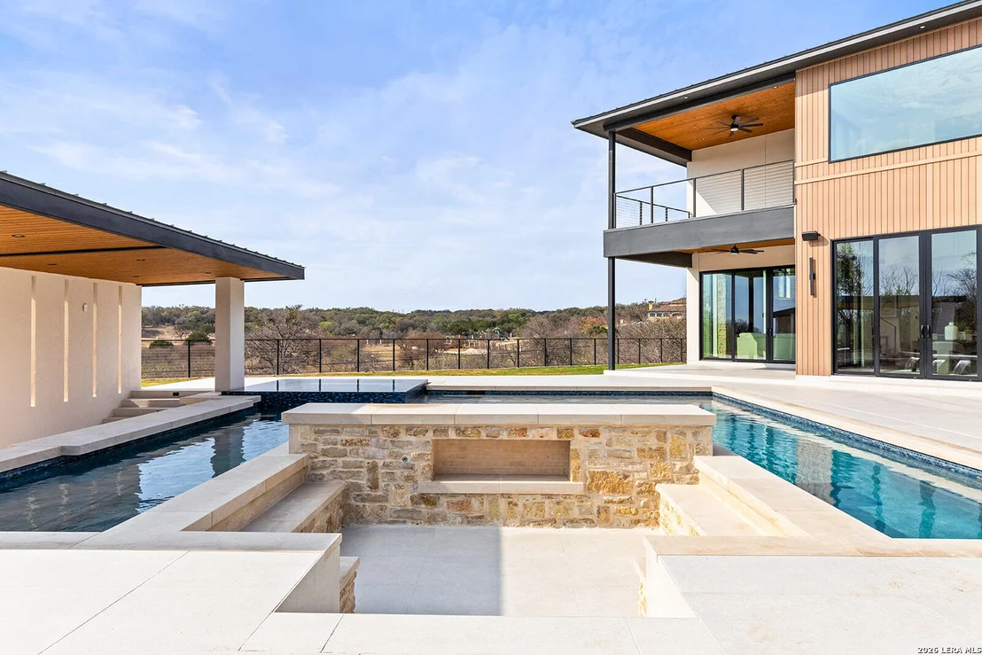 Photo of 104 S Tower Drive