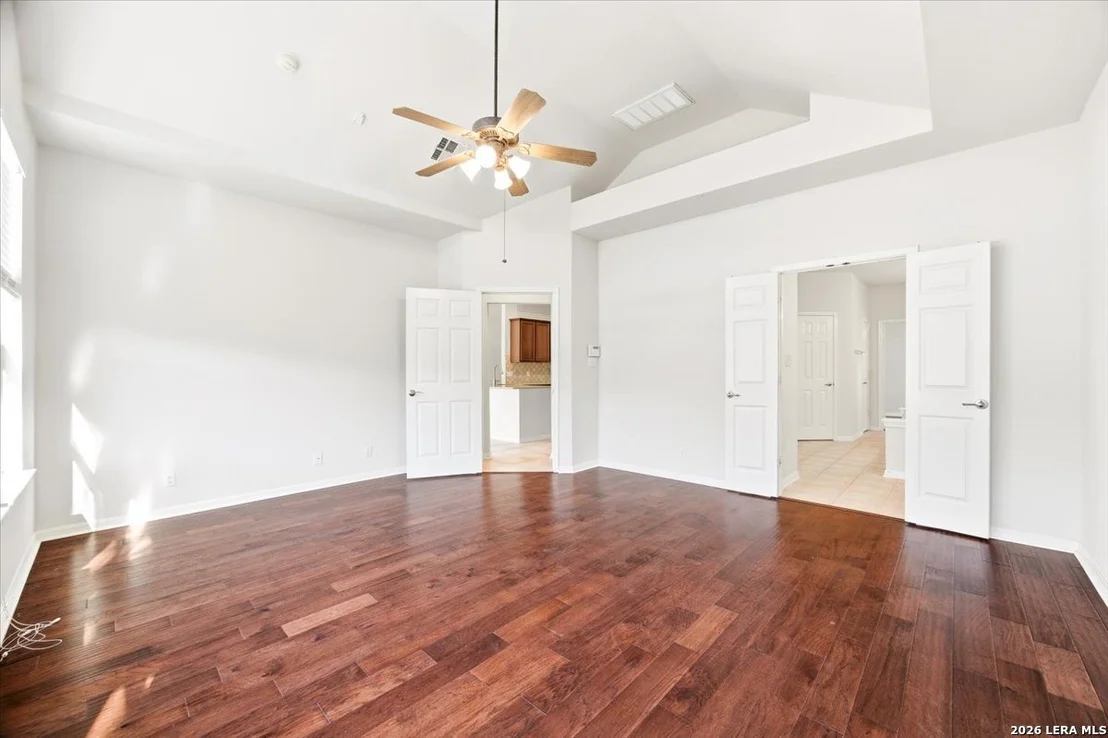 Photo of 13115 Five Brks