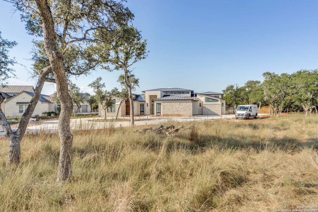 Photo of 325 Ranch Heights