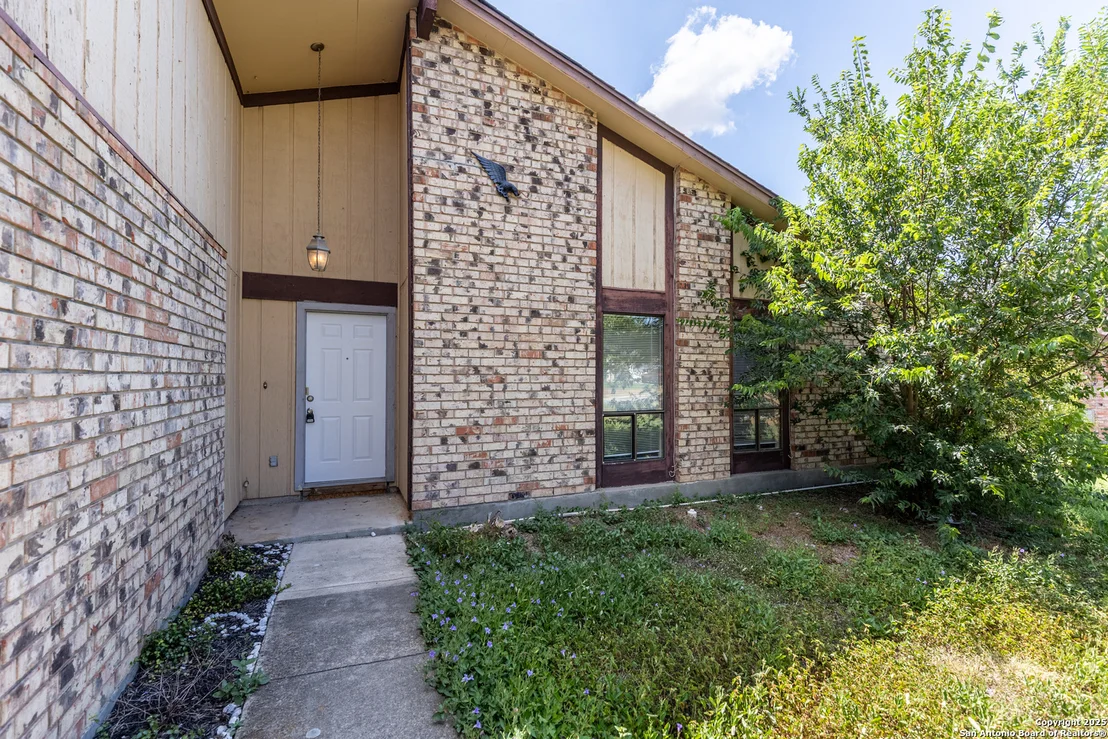 Photo of 5814 pineway