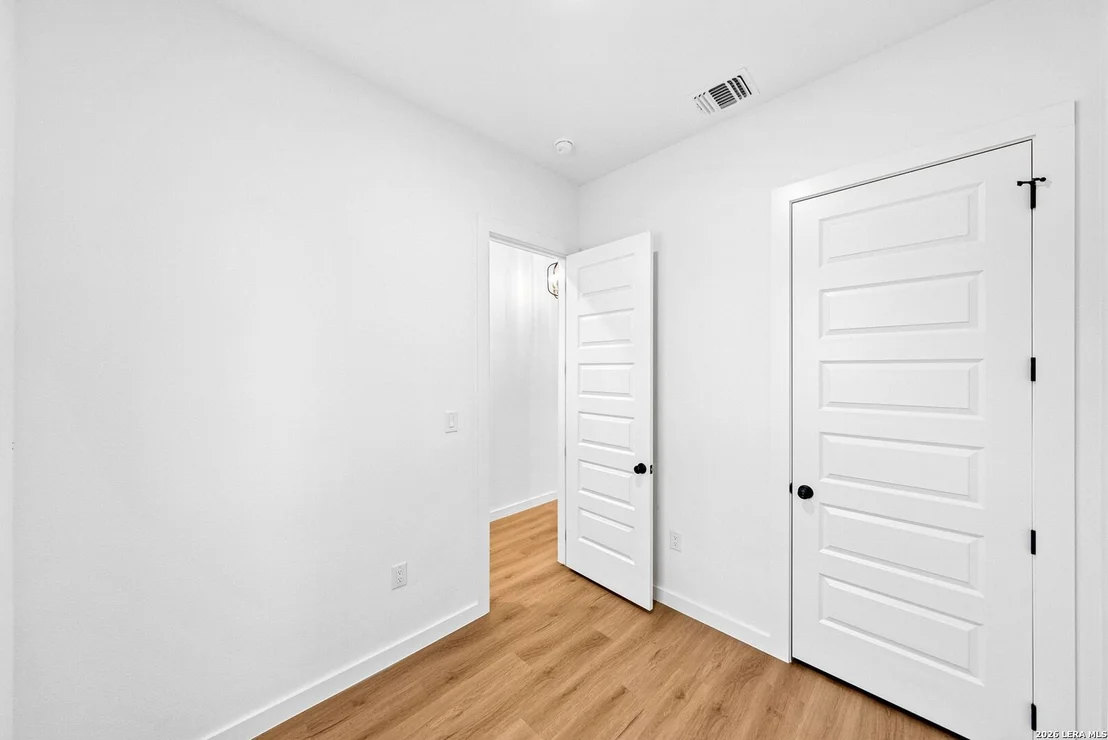 Photo of 110 San Antonio Blvd