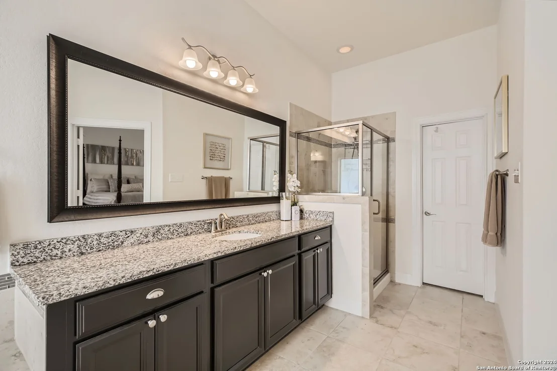Photo of 3331 Calhoun Cove
