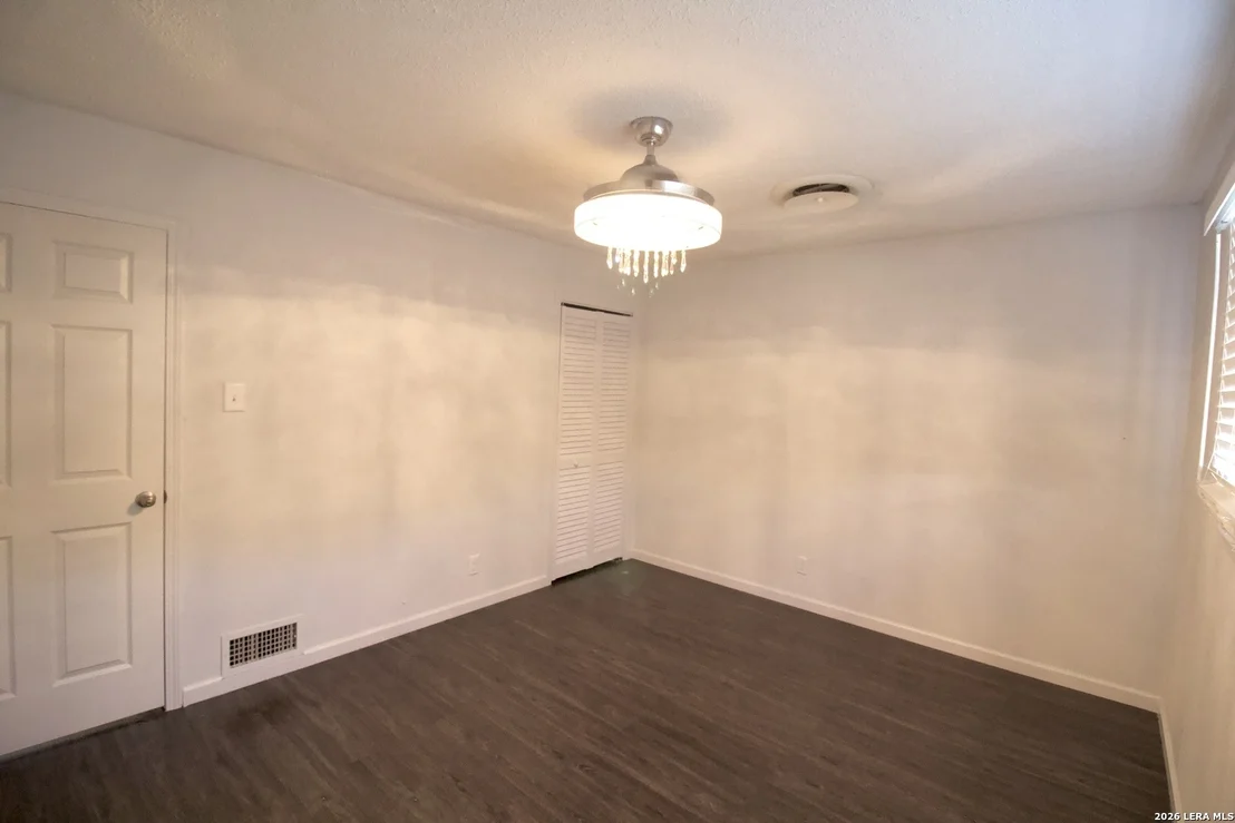 Photo of 1203 Yosemite