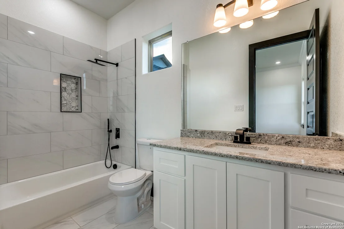 Photo of 202 Venado Oak