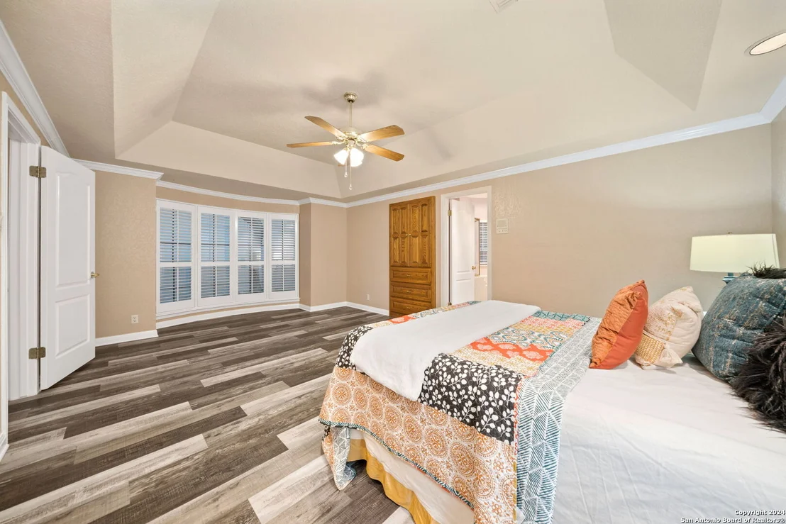 Photo of 15731 DEER CREST