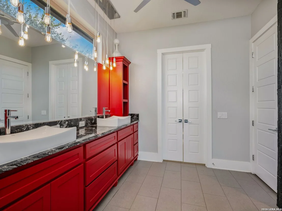 Photo of 8103 Vanity Hill