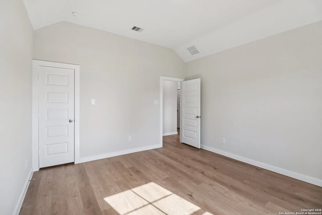 Photo of 549 Alta Vista Drive