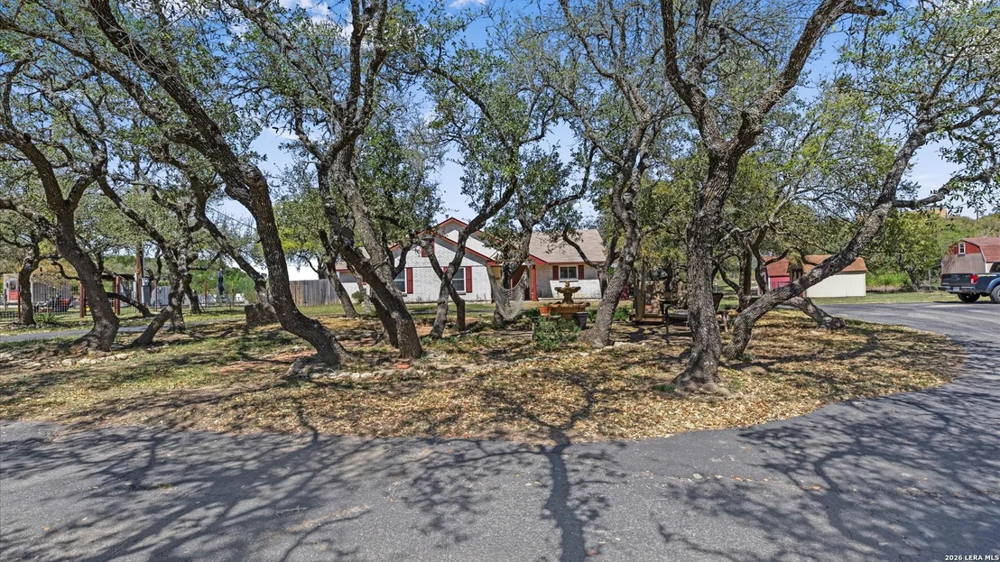 Photo of 8010 Devonshire