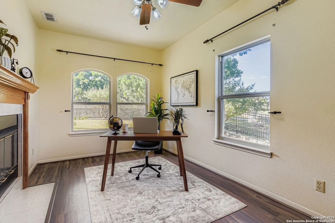 Photo of 6606 Laurel Hill