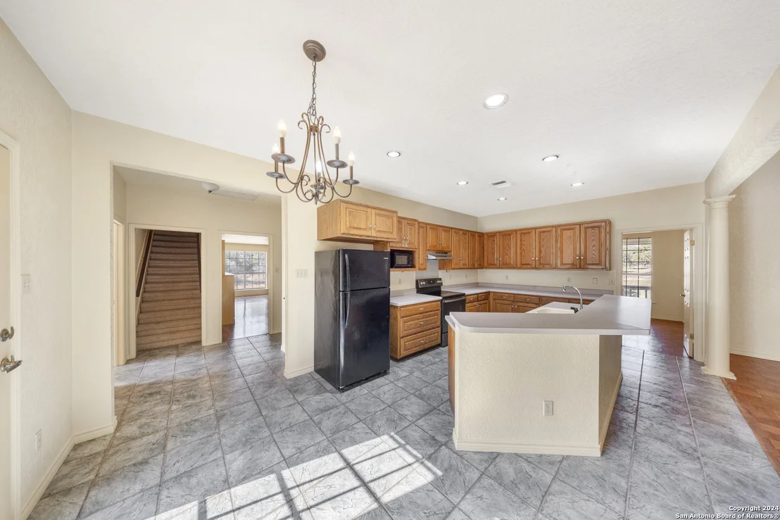 Photo of 3100 ROLLING OAKS DR