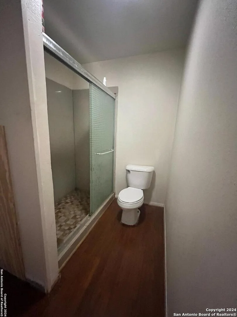 Photo of 218 W White St.