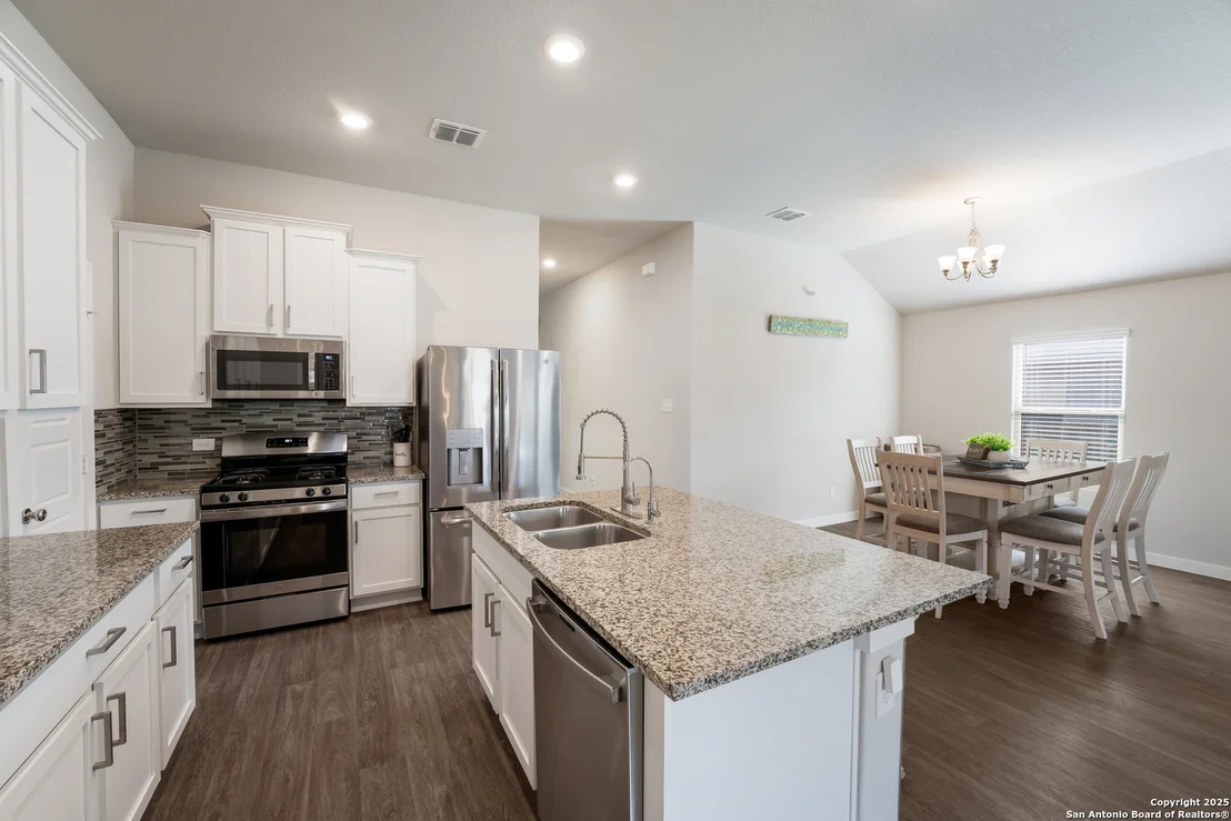 Photo of 6955 Shiraz Way