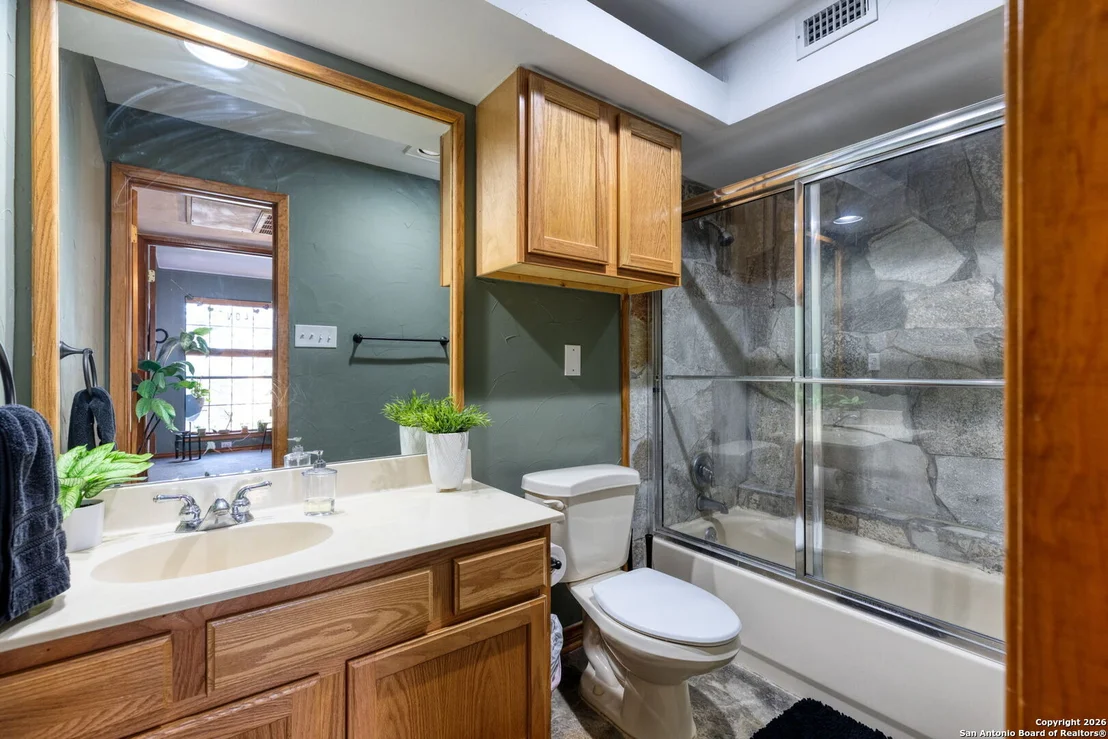 Photo of Unit 506 at 8655 Datapoint