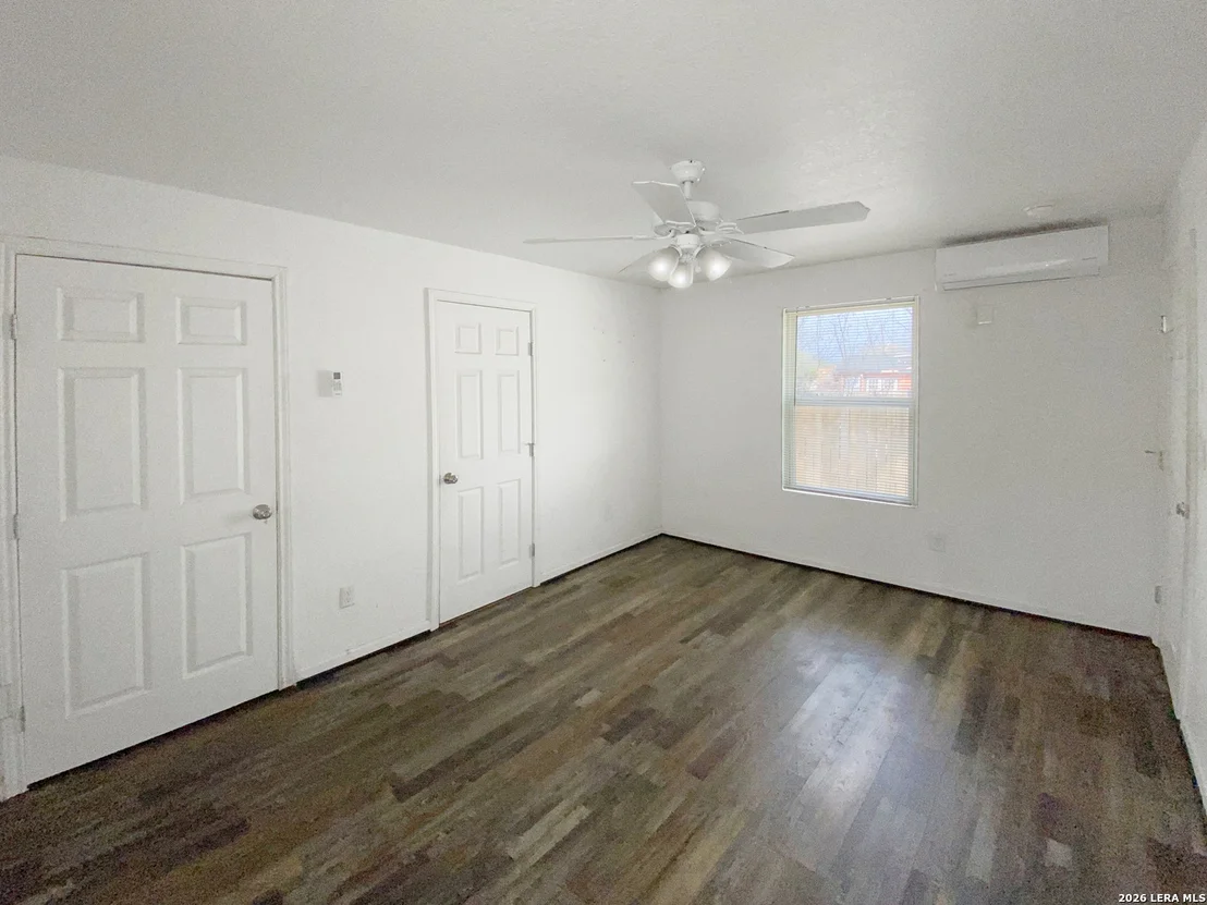 Photo of 206 Plainview