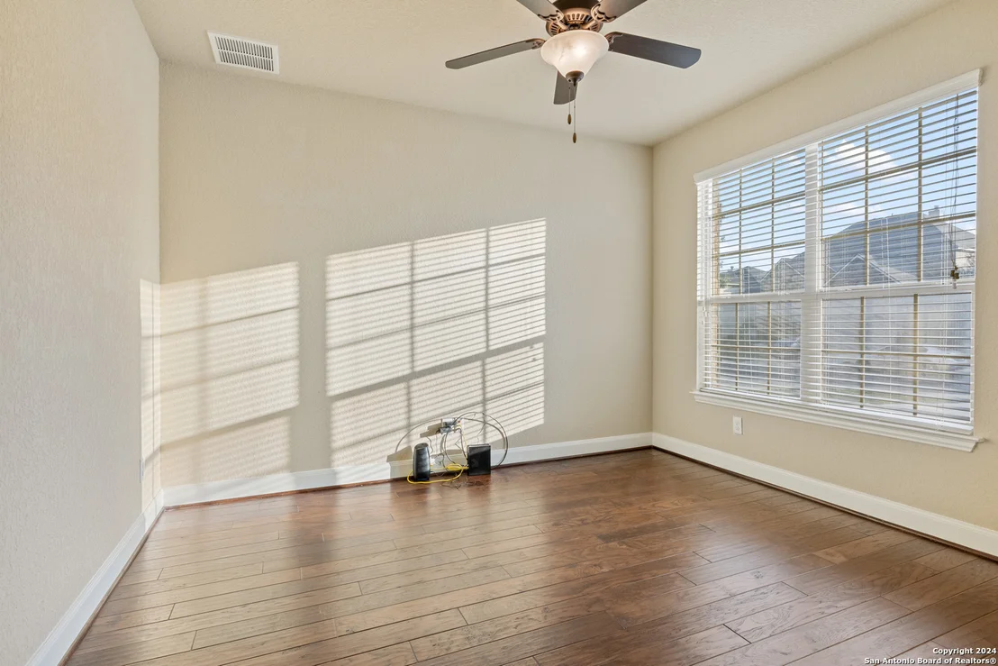 Photo of 5326 Tulip Bend