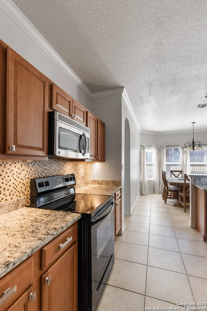 Photo of 325 Howard Dr