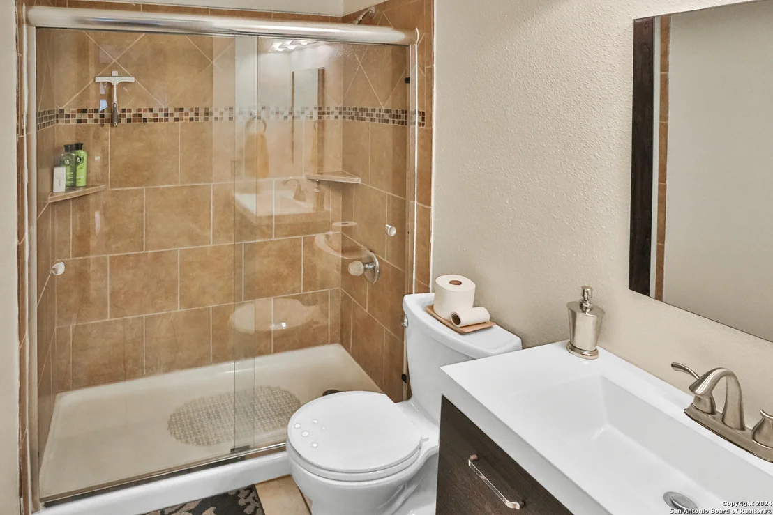 Photo of 638 LAS PUERTAS