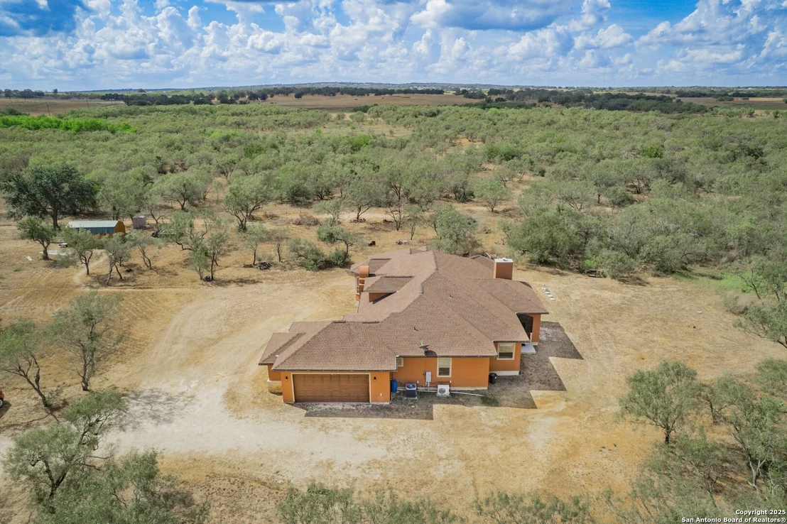 Photo of 1427 County Road 323