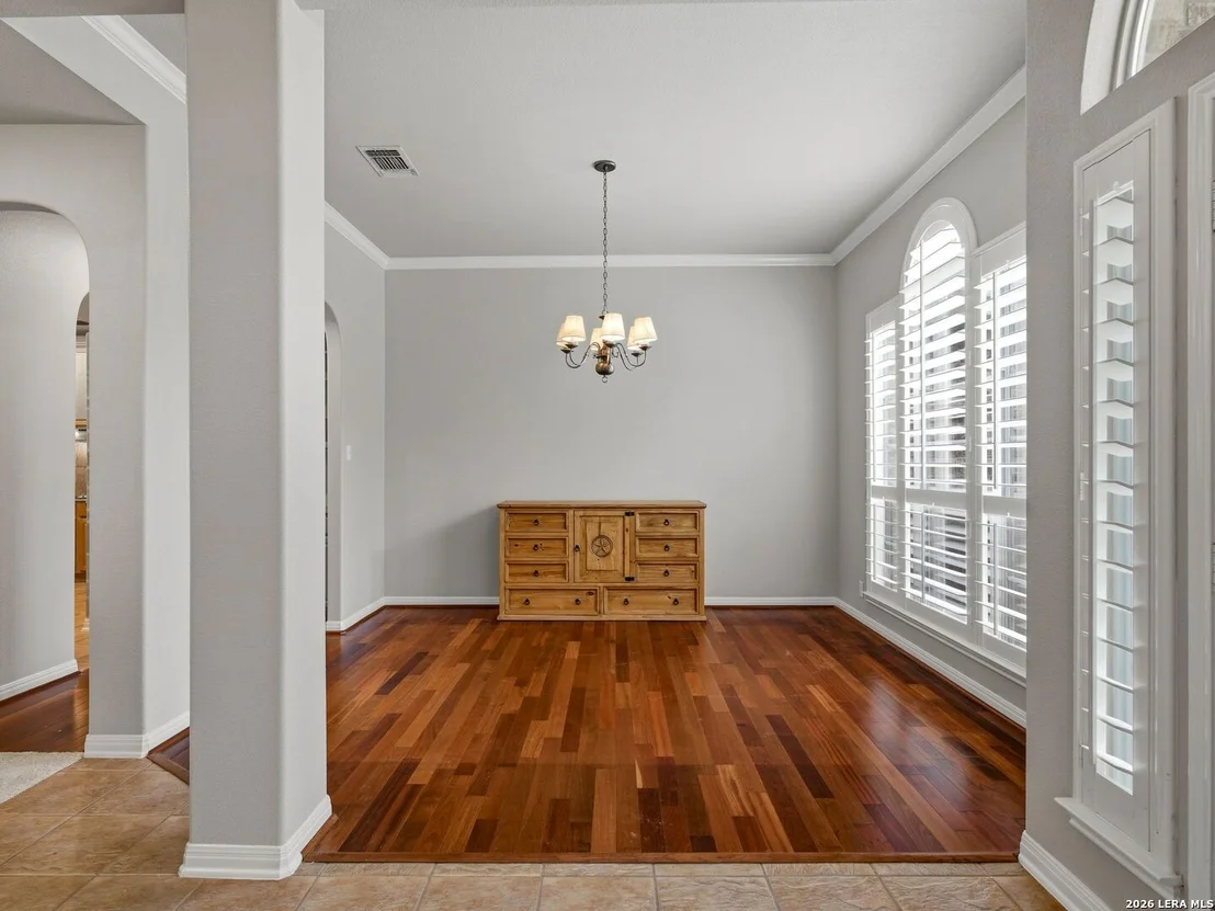 Photo of 9406 Potters Point