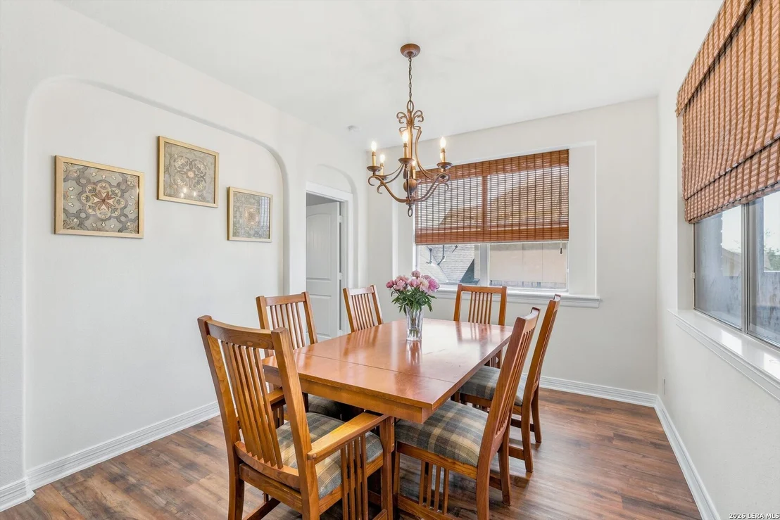 Photo of 3719 Sunset Cliff