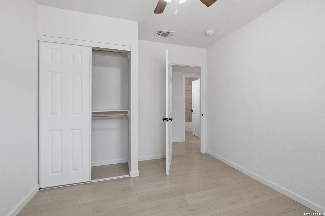 Photo of 258 Antrim Dr