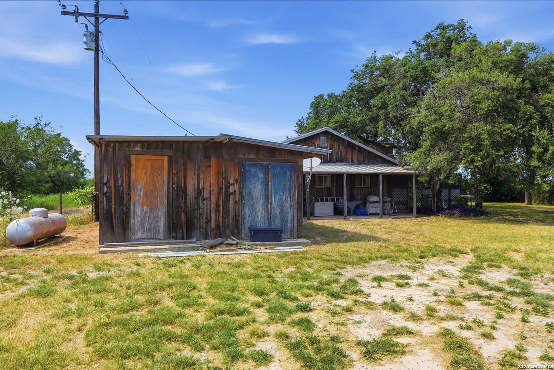 Photo of 383 County Road 404