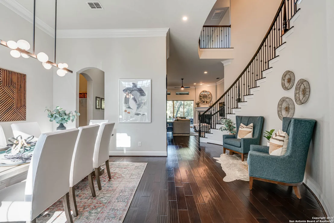 Photo of 17814 HILLSEDGE