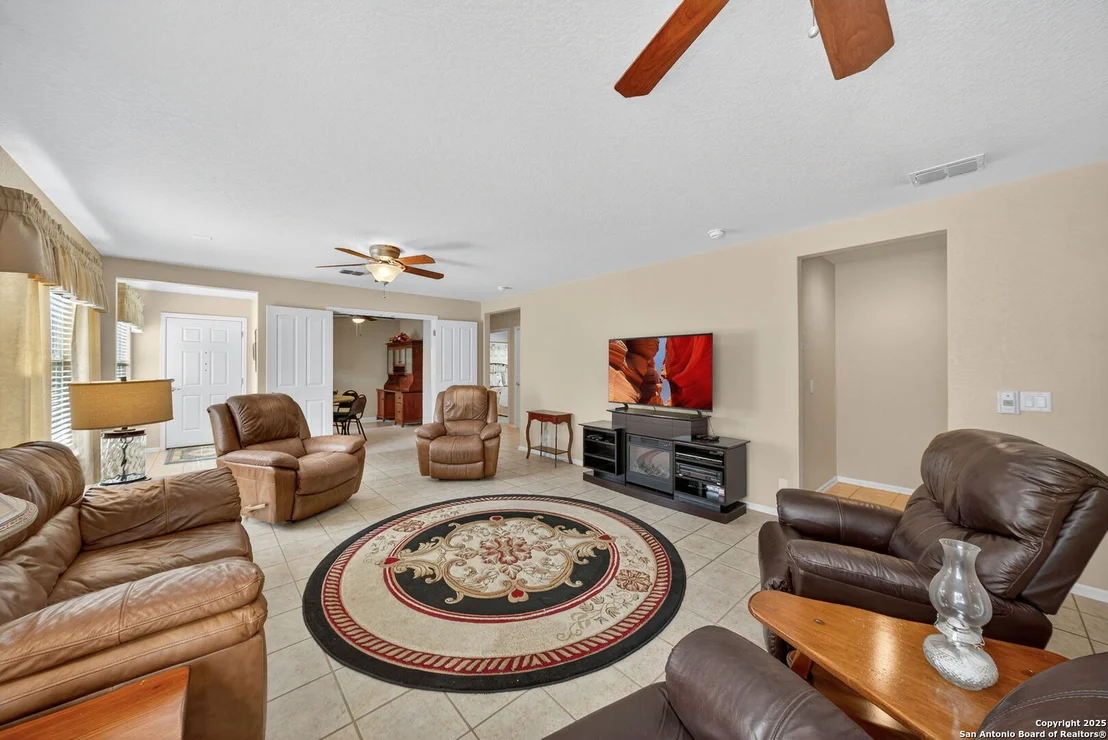 Photo of 12743 Cedar Fly