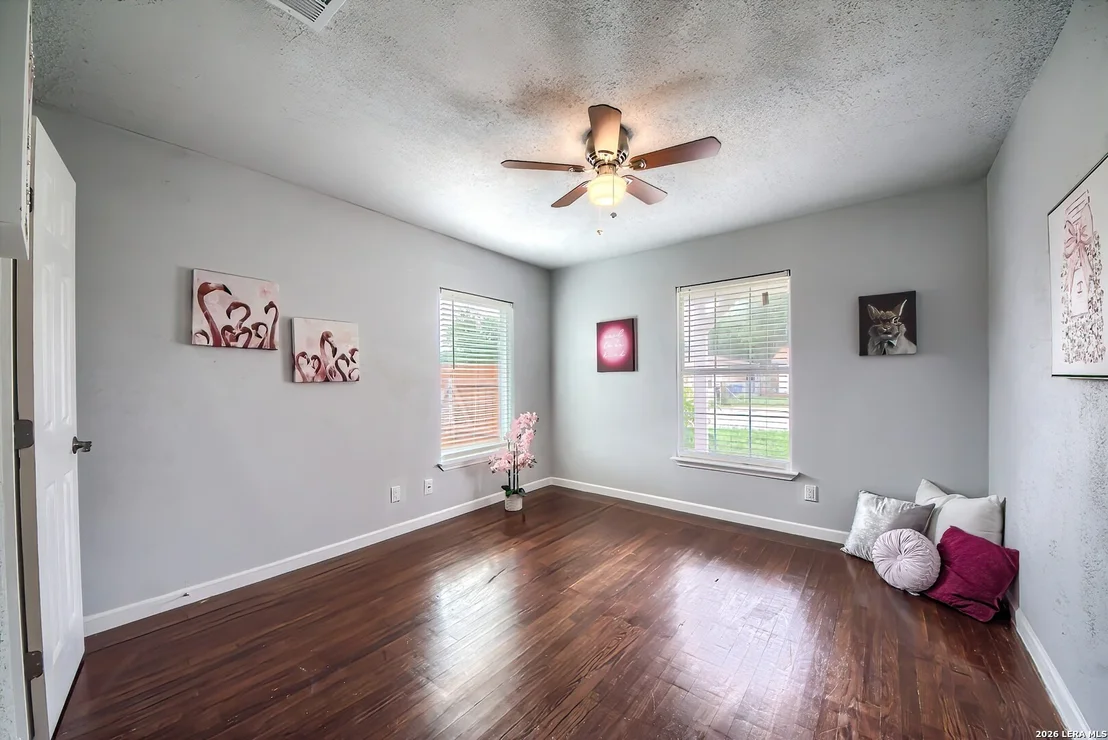 Photo of 3341 Cato