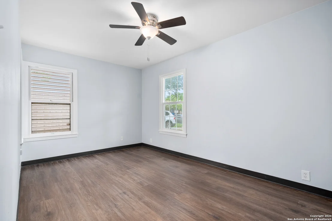 Photo of 1110 Stratton