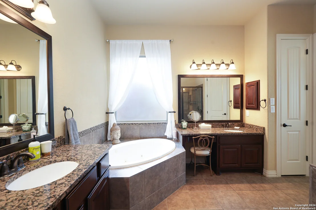 Photo of 25507 Willard Path