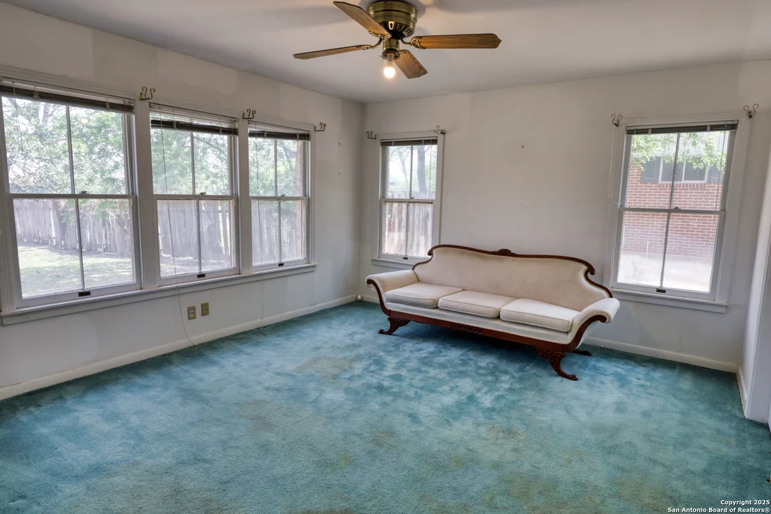 Photo of 728 N Getty St.