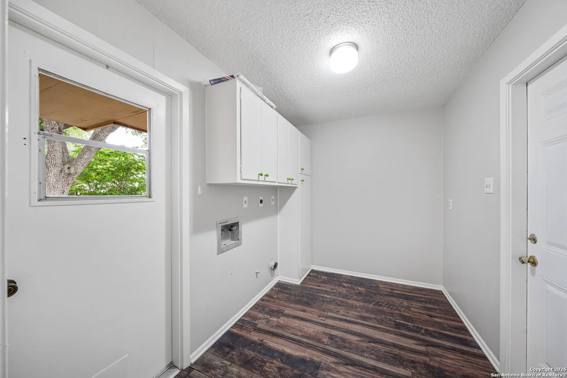 Photo of 3627 mapleton