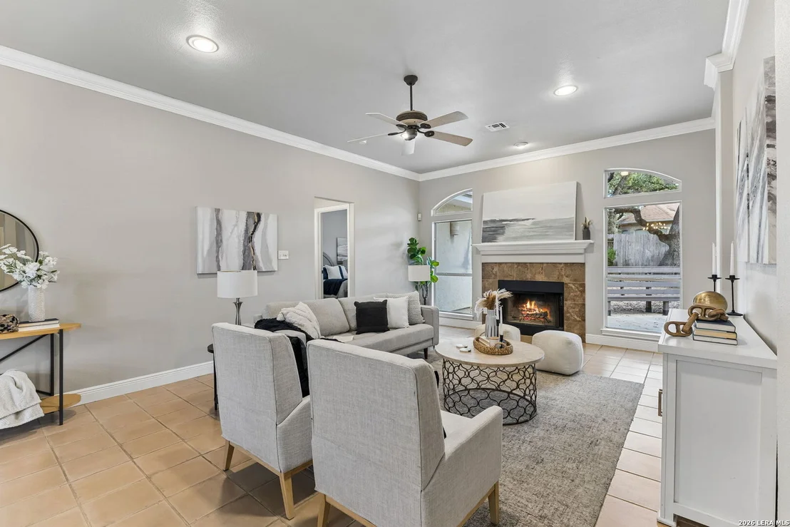 Photo of 6542 Amber Oak