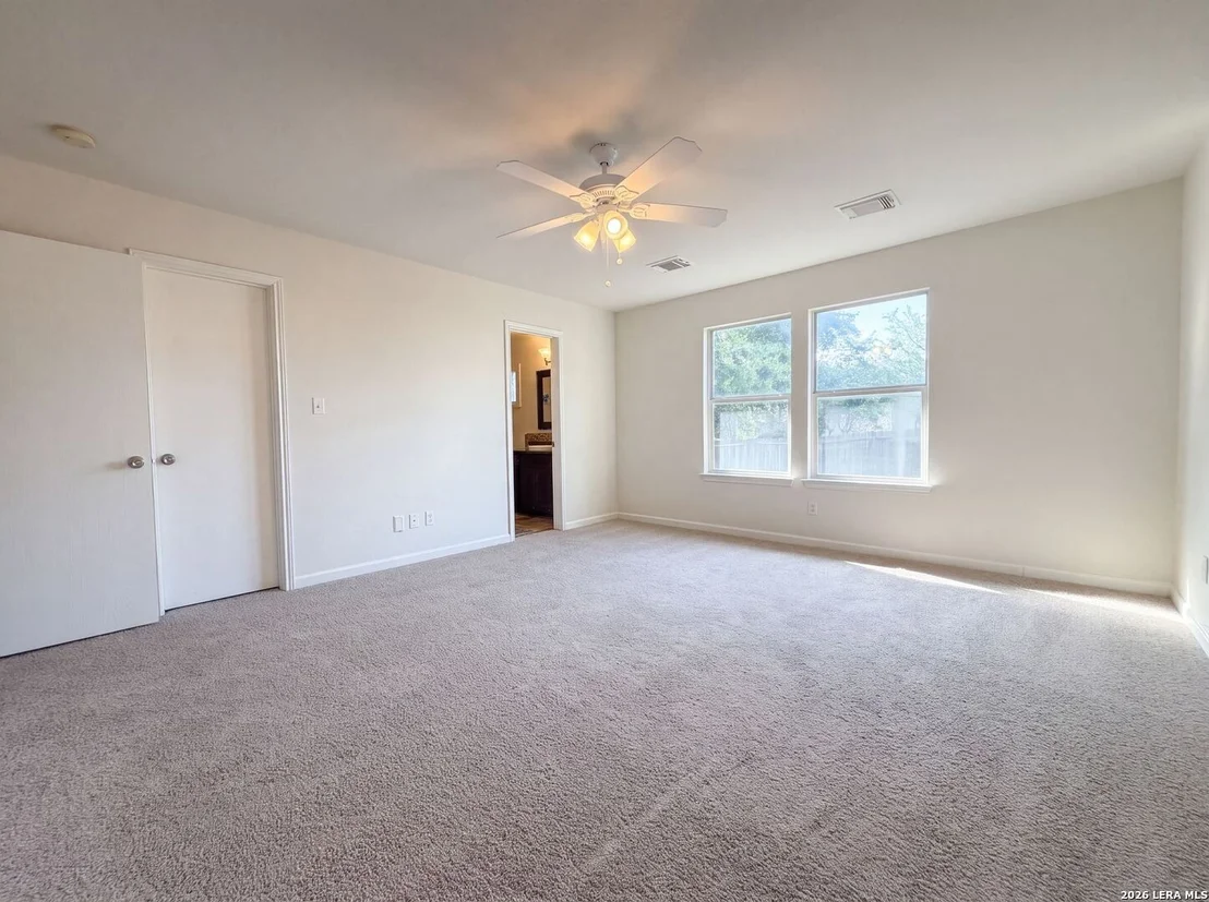 Photo of 1620 SUNVIEW CIR