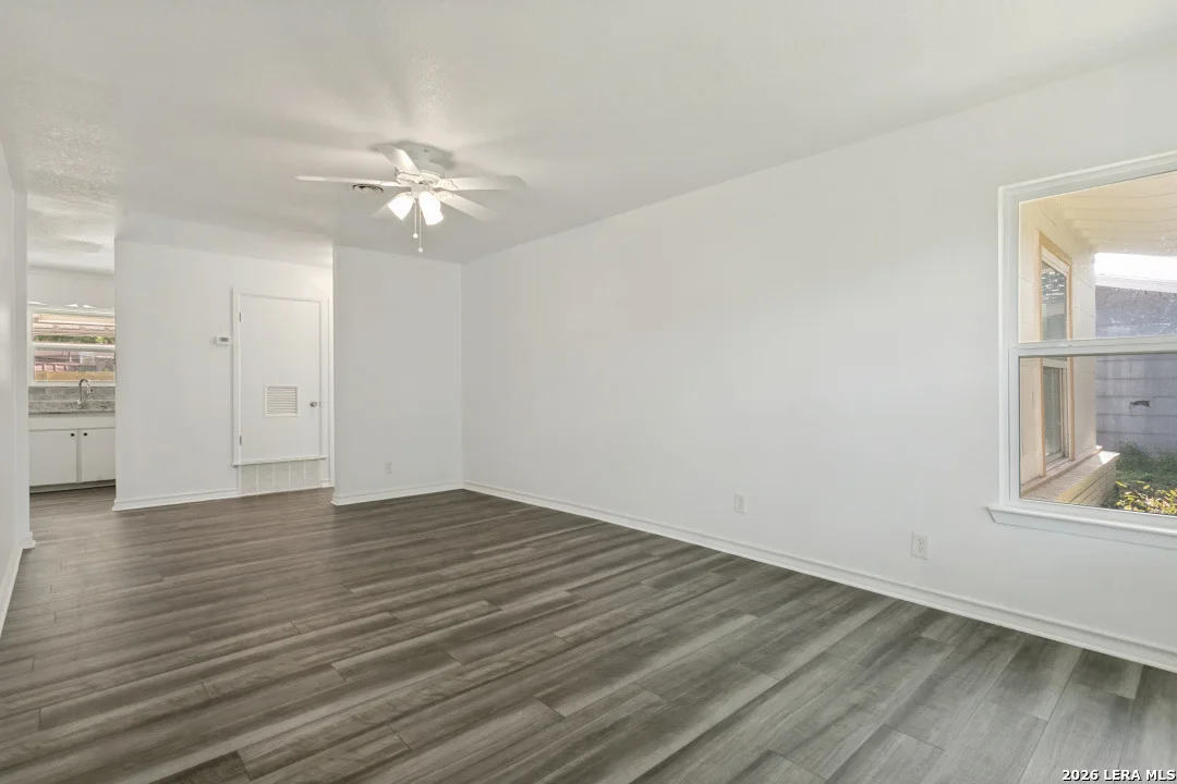 Photo of 451 Hialeah Ave