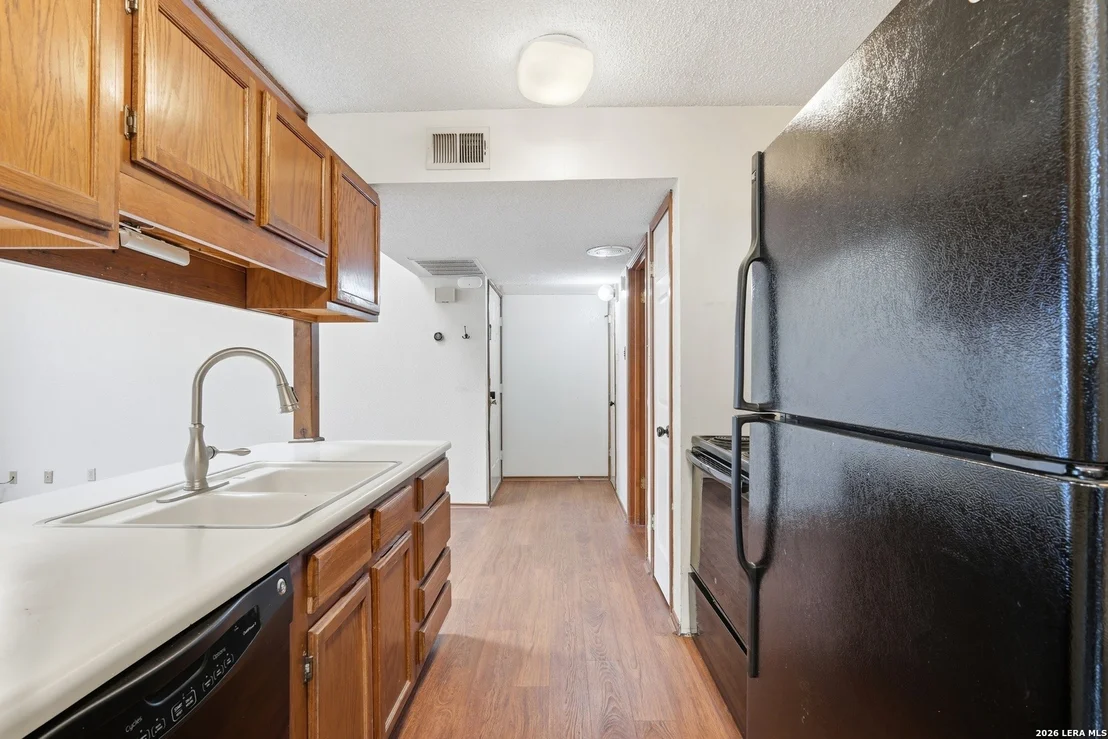 Photo of Unit 270 at 8633 Datapoint Dr