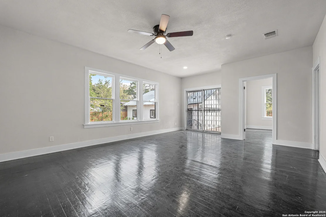 Photo of 343 Canton