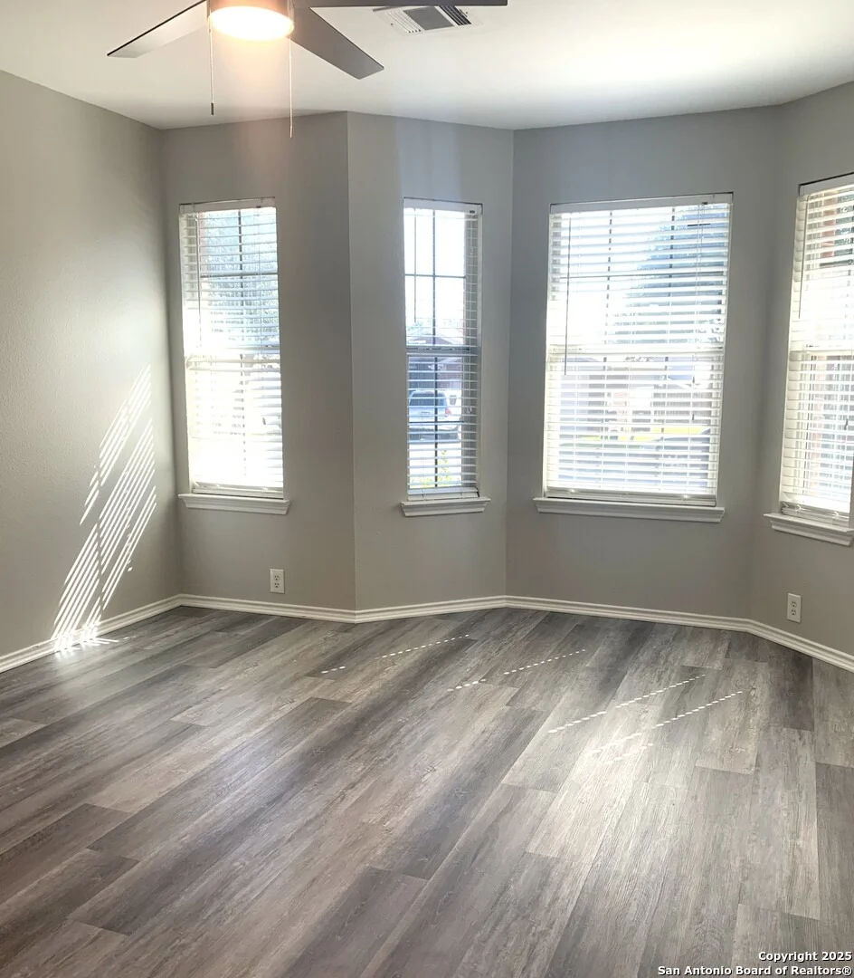 Photo of 1533 Rainy Brook