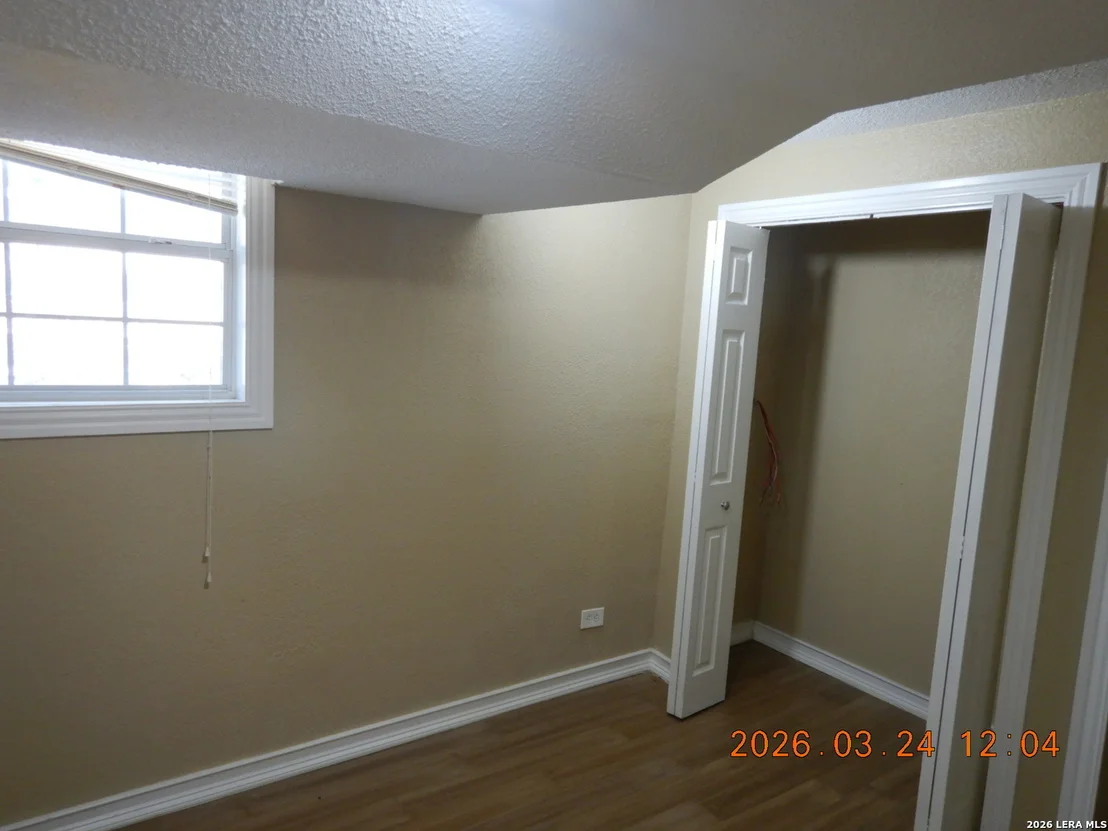 Photo of 122 Downing